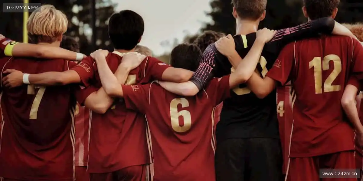 🏀巅峰对决,激情无限!🔥亲临现场,感受心跳加速的体育魅力!